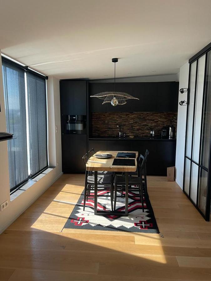 Appartement Vue Tour Eiffel Paris 16 Eme מראה חיצוני תמונה
