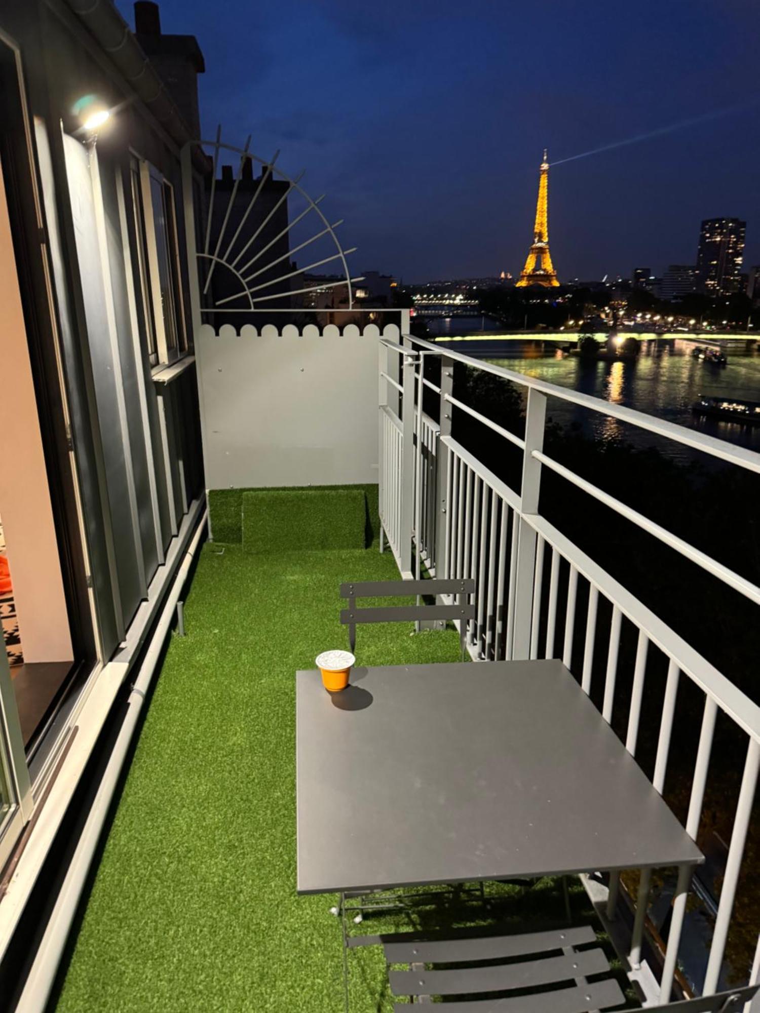 Appartement Vue Tour Eiffel Paris 16 Eme מראה חיצוני תמונה
